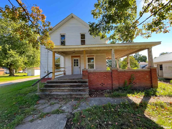 501 S Liberty St, Vermont, IL 61484