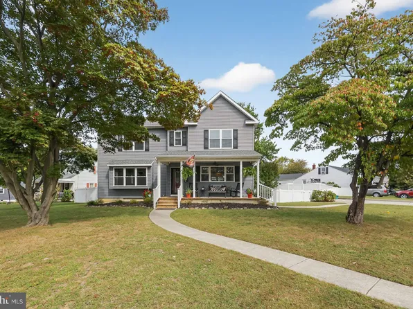 529 W Merchant St, Audubon, NJ 08106