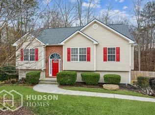 217 Towler Shoals Dr, Loganville, GA 30052