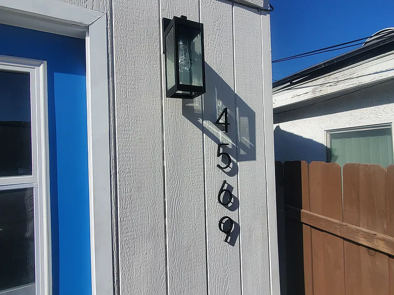 4569 Catalpa St — Photo 20
