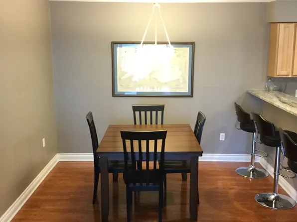 37520 Jefferson Ave APT 204, Harrison Township, MI 48045