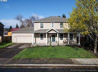 52021 SE 9th St, Scappoose, OR 97056