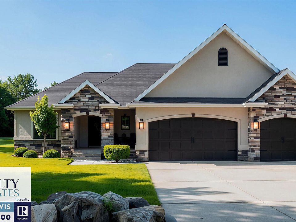 1st image of 4048 Logan Ct