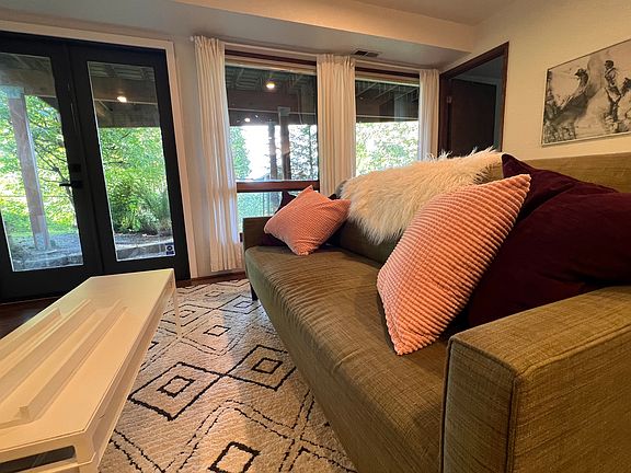 2nd image of 1523 W Mukilteo Blvd #B
