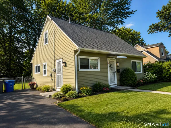 156 Andover Street, Hartford, CT 06112