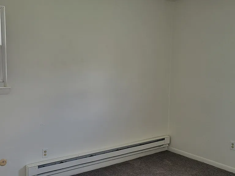 573 Water Oak Rd — Photo 1