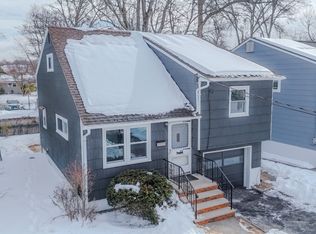 132 Camden Rd, Parsippany, NJ 07054