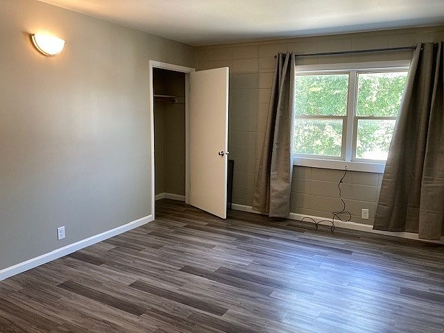 1st image of 311 N Lincoln Ave #10714189