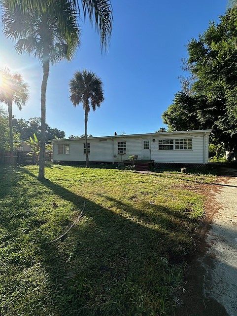 1st image of 11367 Redbud Ln