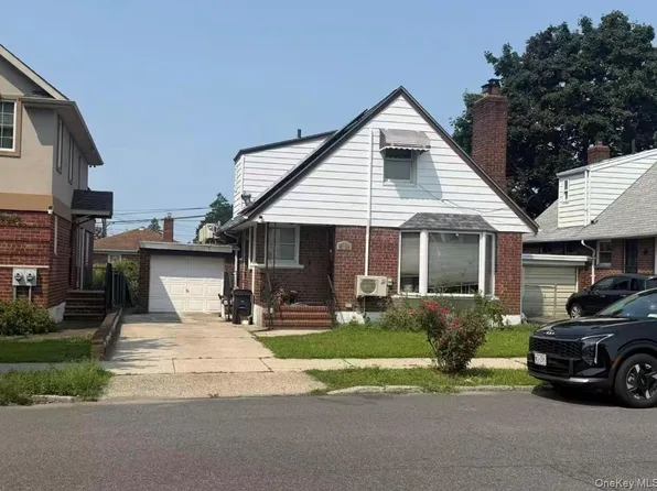 4320 Utopia Parkway, Flushing, NY 11358
