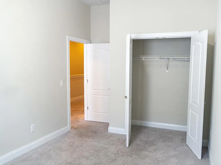 1011 Lychee Ct — Photo 30