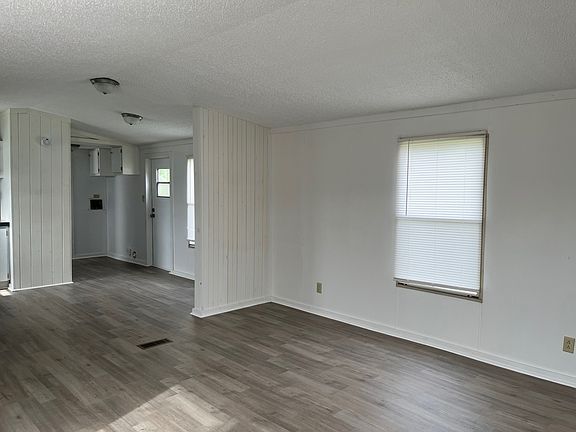 3rd image of 1218 Janet Dr #344