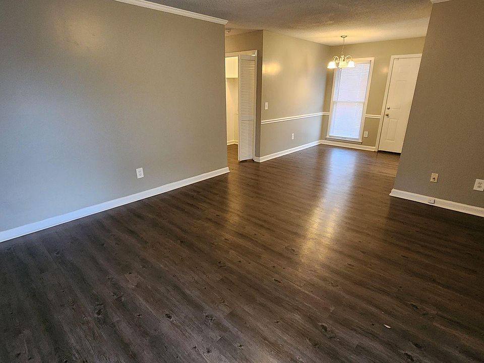 1st image of 4424 Bonnell Dr NW #B