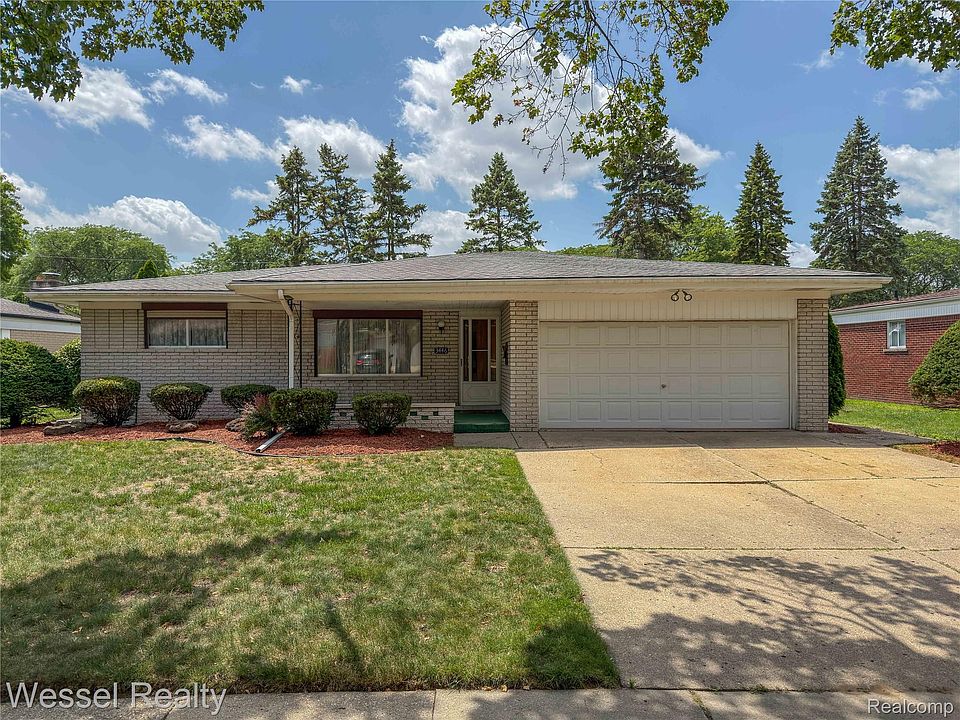 1st image of 3446 Girard Dr