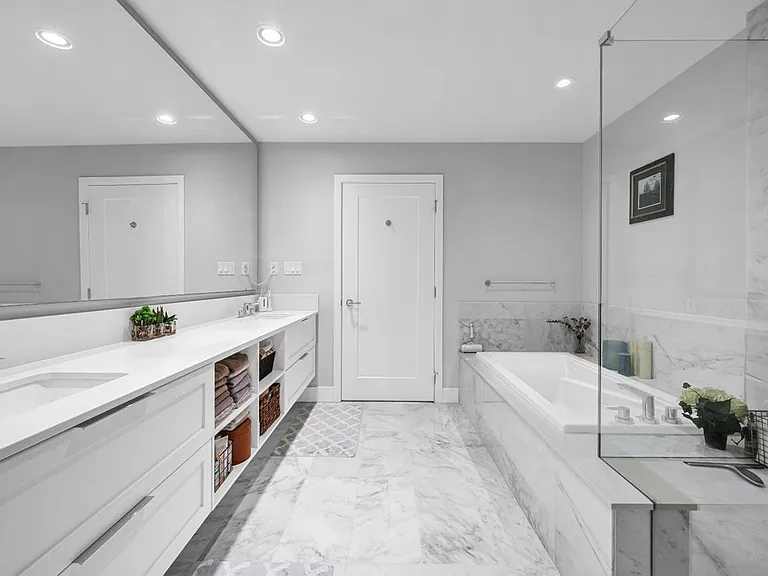 3881 Cates Landing Way — Photo 8
