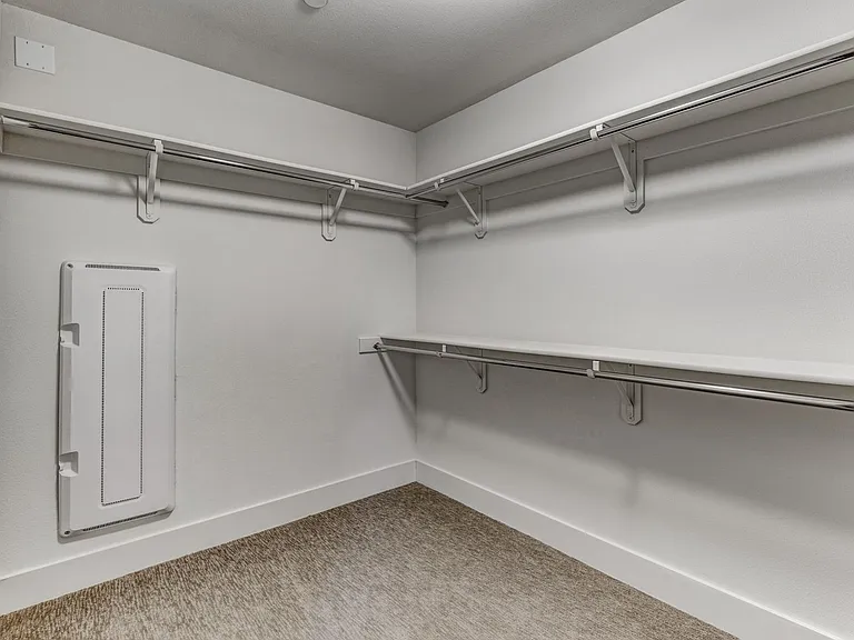 2270 W El Camino Real — Photo 38