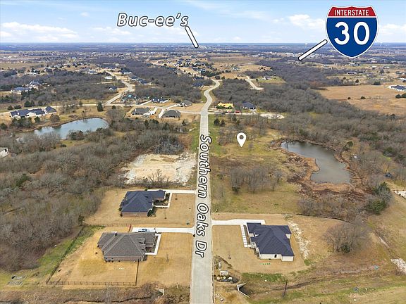 5th image of 3960 Southern Oaks Dr