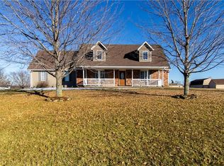 11801 County Road 162, Savannah, MO 64485