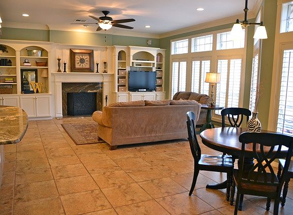 5th image of 301 Salado Creek Pl