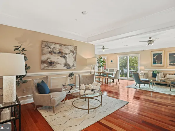 1704 E St NE, Washington, DC 20002