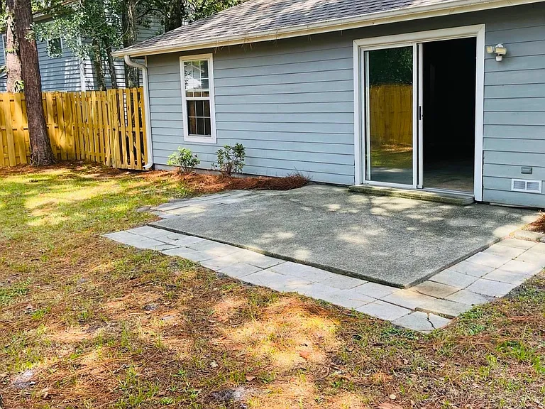 108 Craig Way — Photo 16