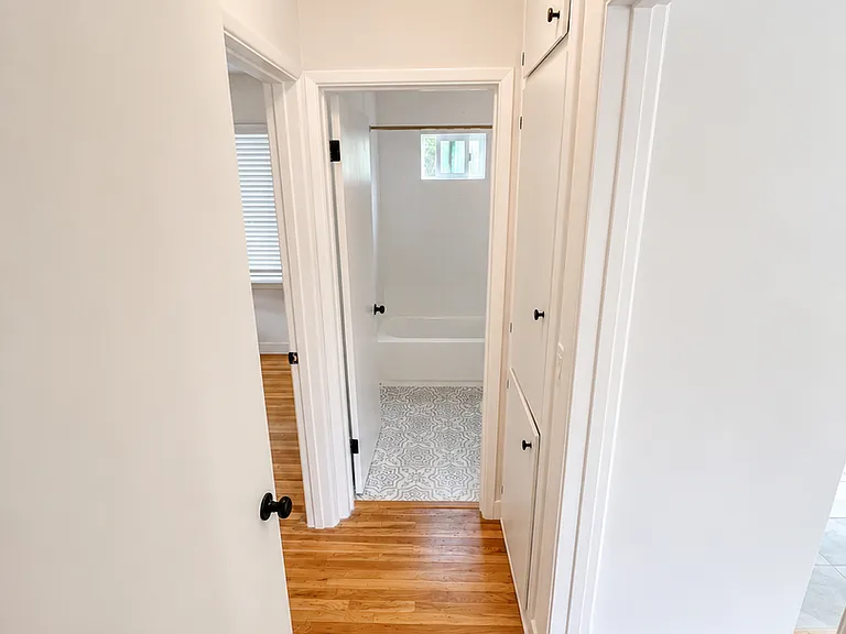 110 W Matilija St — Photo 6