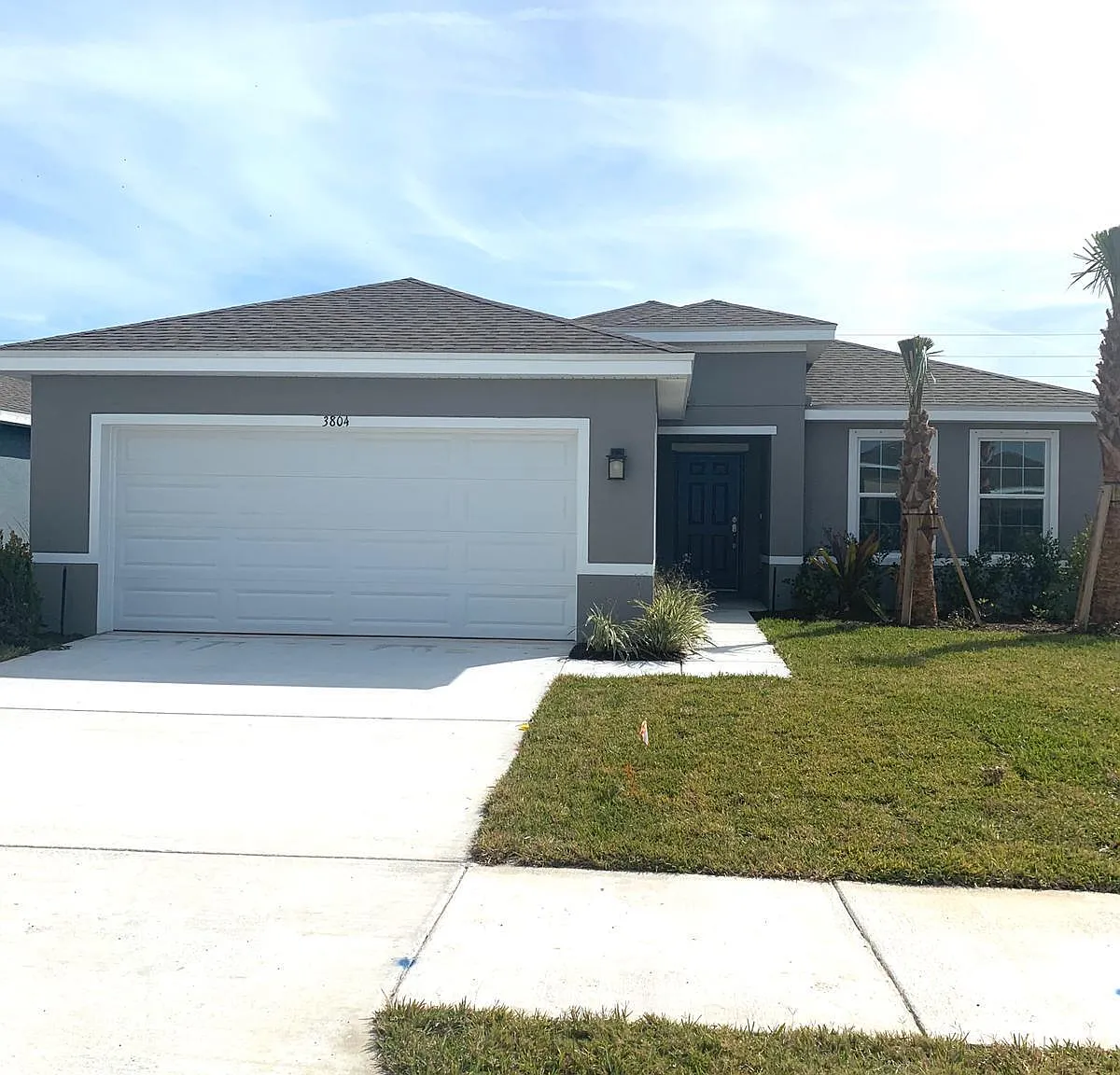 3 bed, 2.0 bath, 1534 sqft, $2,400 — Photo 1