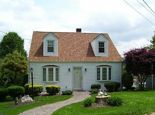 921 McClintock Ave, Belle Vernon, PA