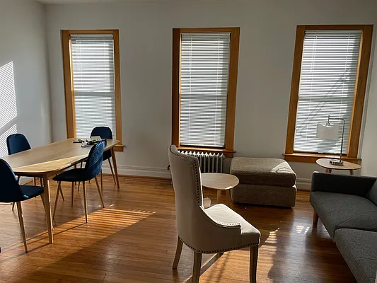 Rented by Oxford Property Group | media 2