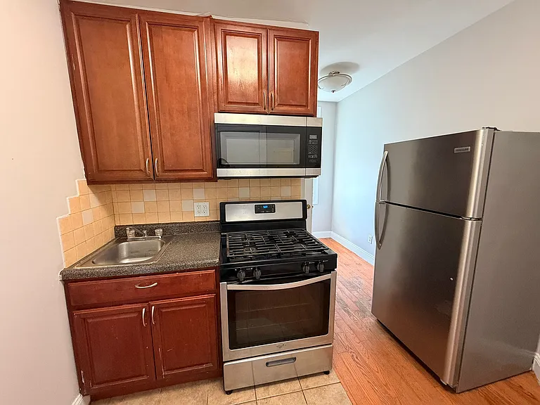 5902 Madison St #11E — Photo 1