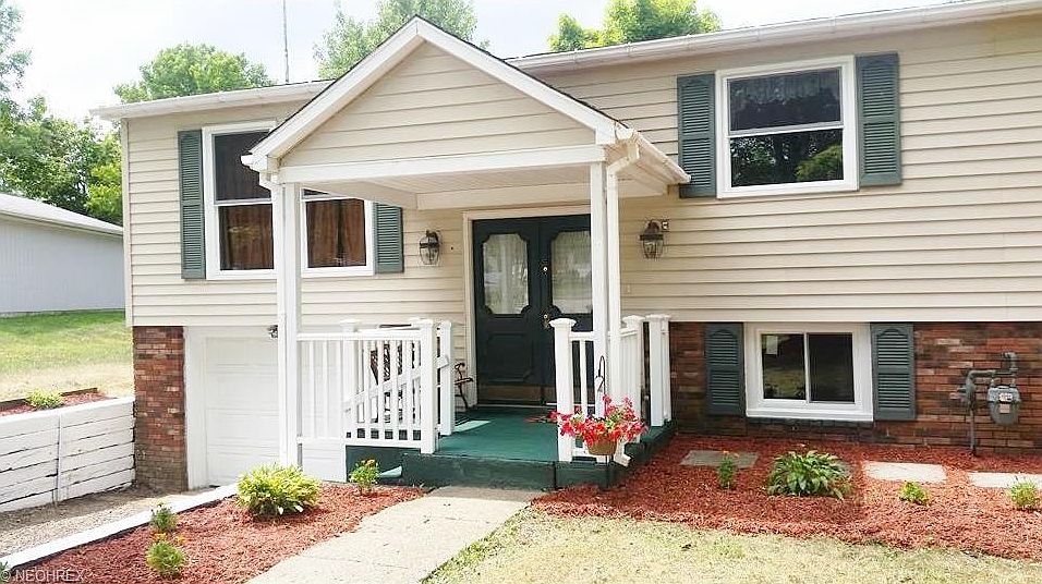 1st image of 14752 Cedarwood Ct