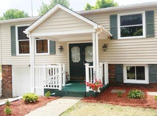 14752 Cedarwood Ct, Middlefield, OH 44062