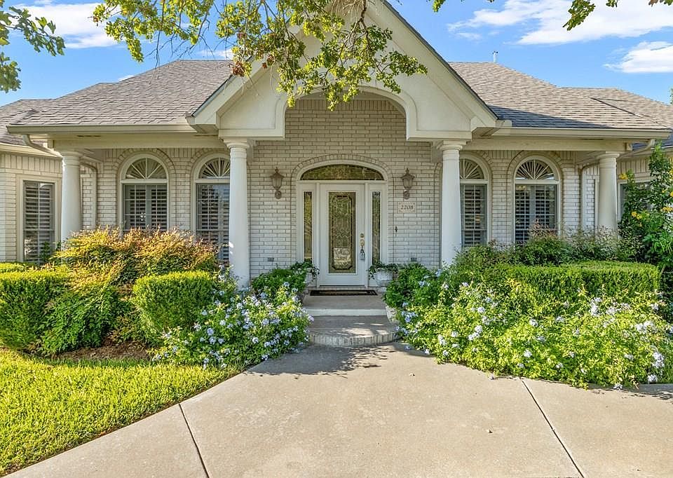 2208 Amberstone, Fredericksburg, TX 78624 Zillow