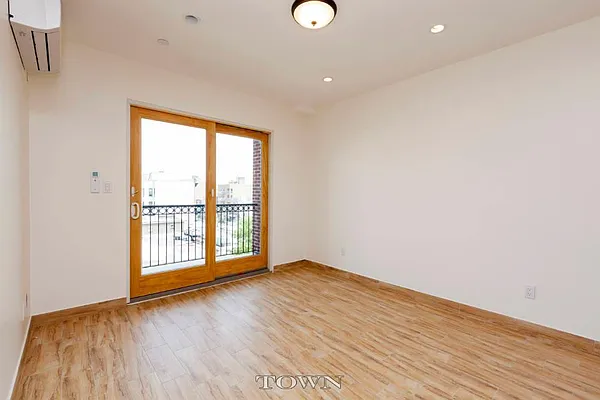 Rented by Town Residential | media 13