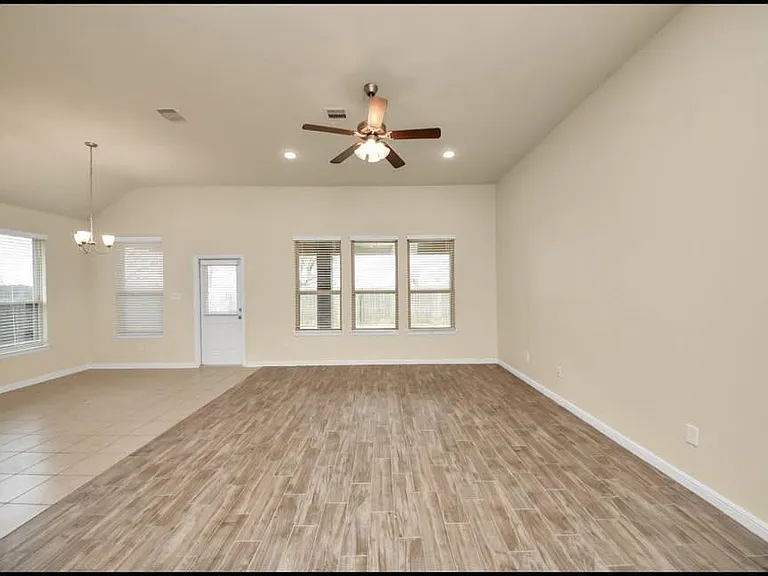 18923 Pine Harvest Ln — Photo 25