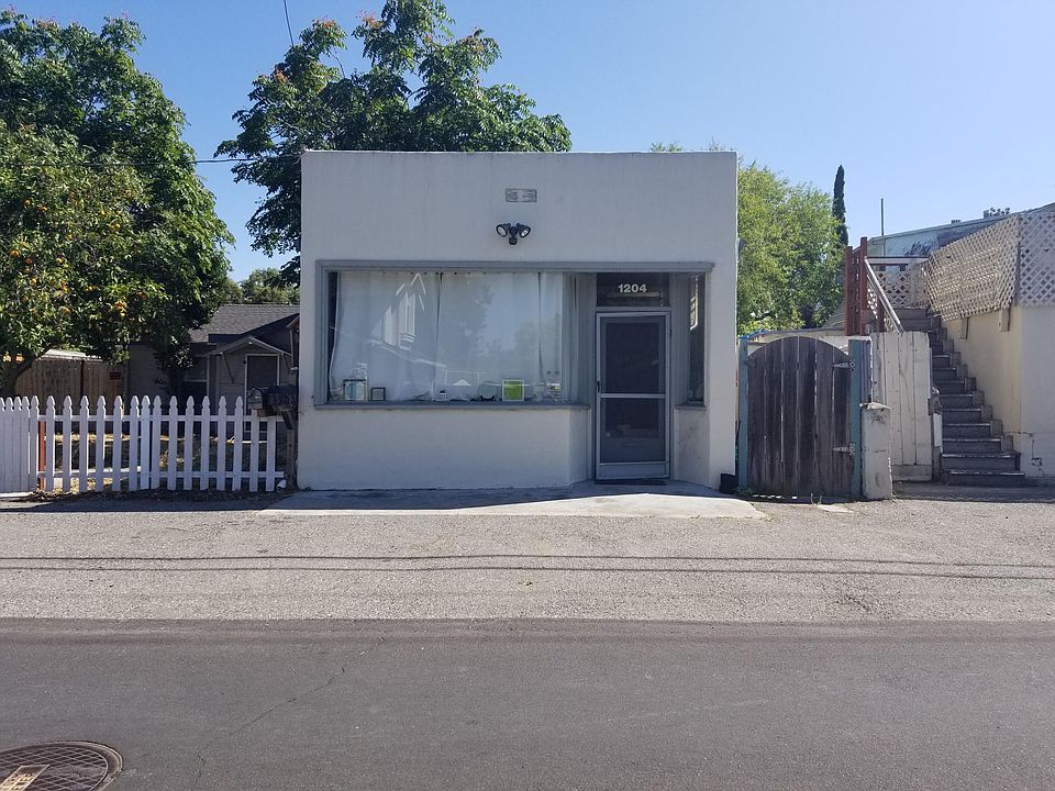 1st image of 1204 Smith Ave