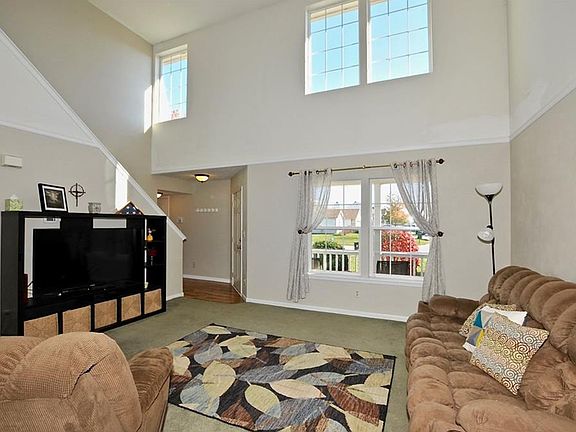 4th image of 2332 Majestic Prince Dr