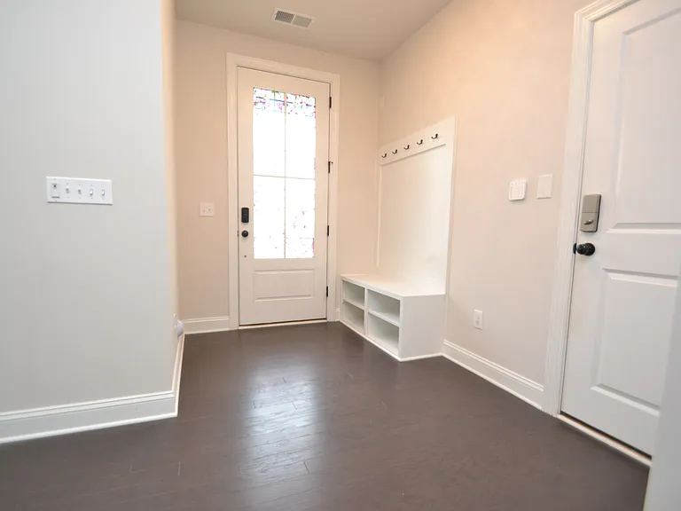 820 Grafton Peak Ln — Photo 3