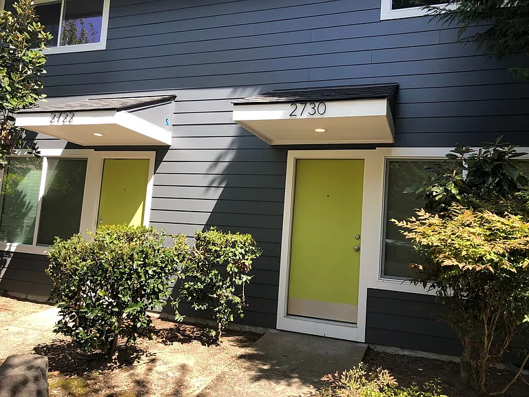 Taggart TownHouse Hardwood's, Patio, Park, Pets, Bike, Bus — Photo 18