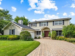 1742 McCraren Rd, Highland Park, IL 60035