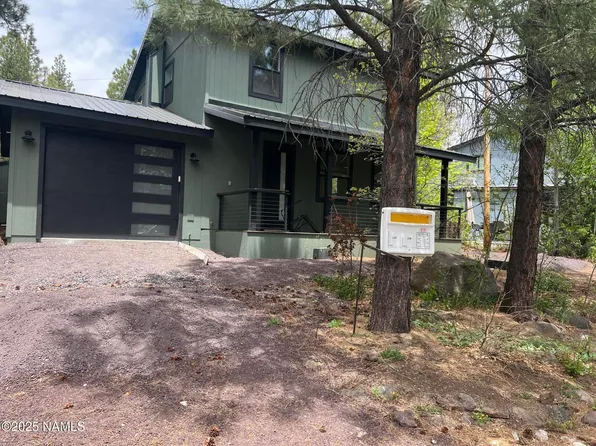 1300 E Cougar St, Munds Park, AZ 86017