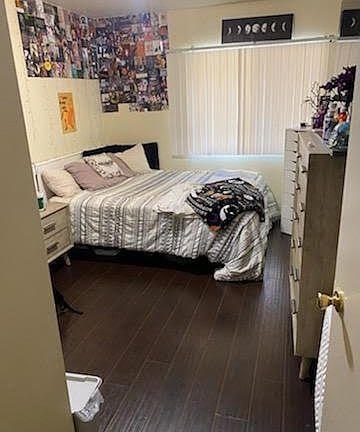 3rd image of 3570 Valencia Hill Dr
