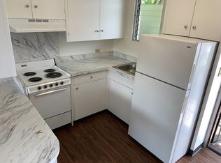 Kailua Town Apartments - 104, Kailua, HI 96734
