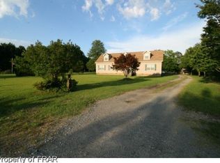 1671 Sivertsen Rd, Autryville, NC 28318