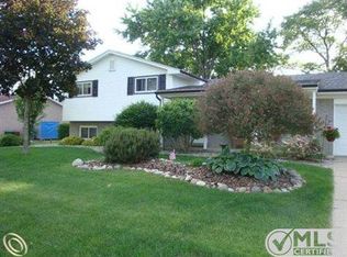 46499 Franks Ln, Shelby Township, MI 48315