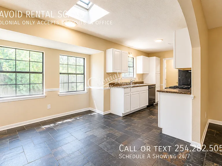 2408 Hidden Hill Dr — Photo 6