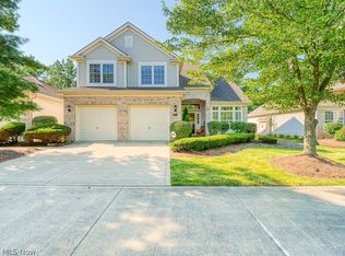 21333 Greenfield Pl, Strongsville, OH 44136