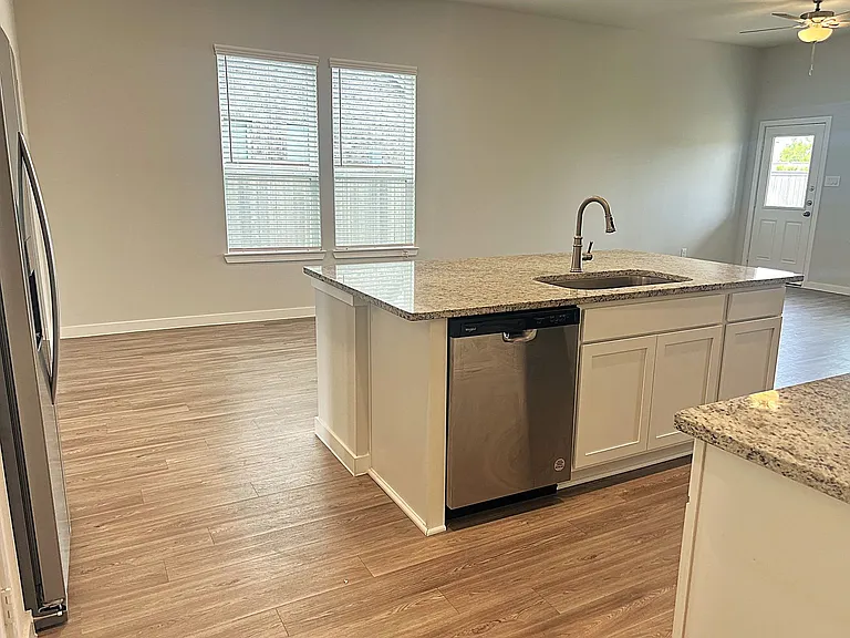 21158 Staked Plains Dr — Photo 10