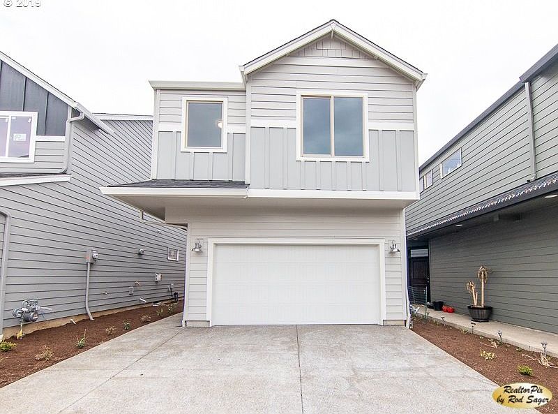1st image of 4714 NE 56th Pl