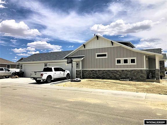 2nd image of 1617 Condor Dr